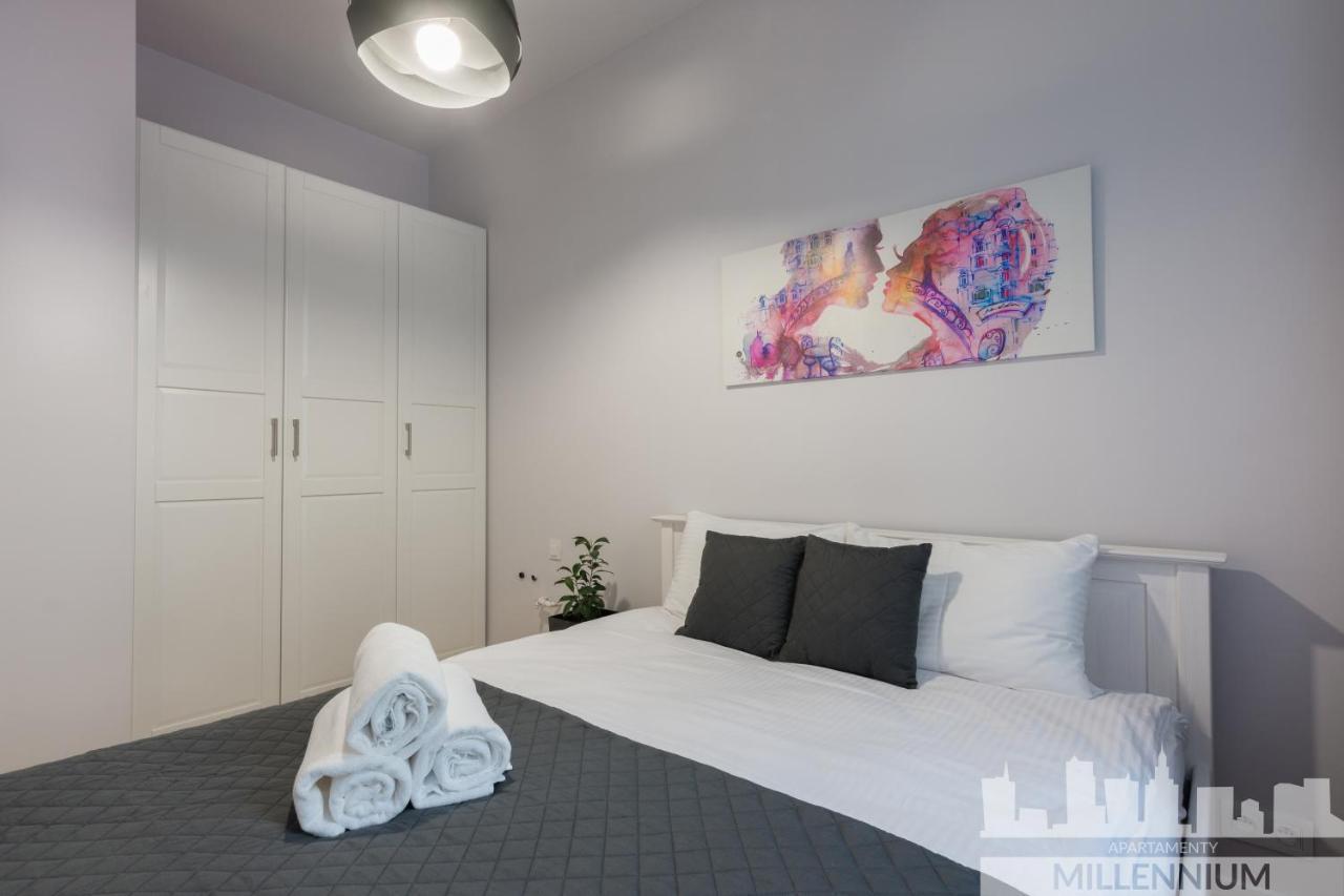 Millennium Awangarda Grey Lägenhet Warszawa Exteriör bild