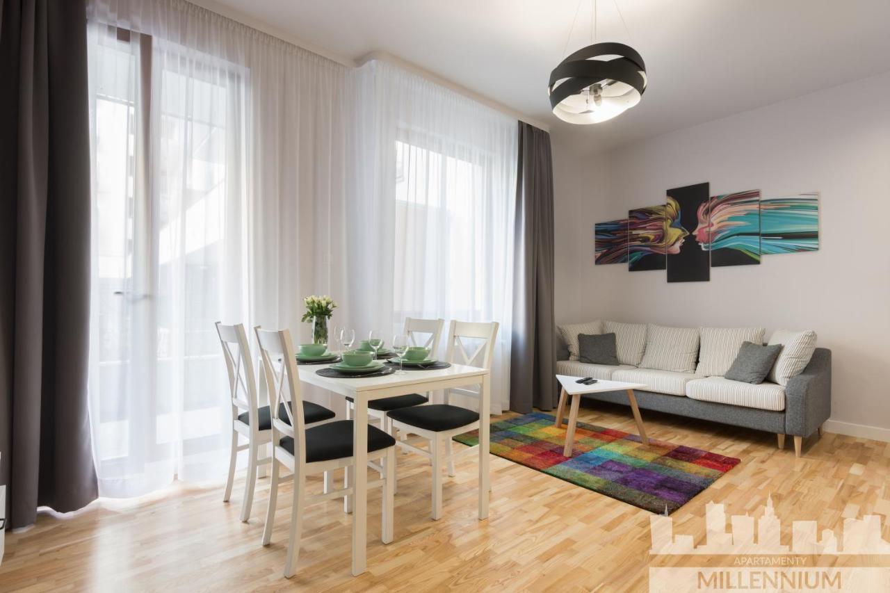 Millennium Awangarda Grey Lägenhet Warszawa Exteriör bild