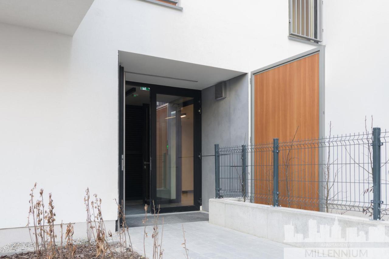 Millennium Awangarda Grey Lägenhet Warszawa Exteriör bild